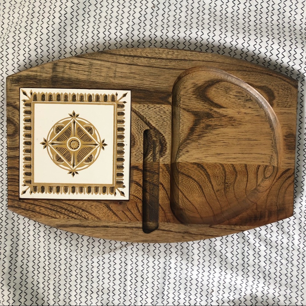 Vintage Wood and Tile Cheese Board